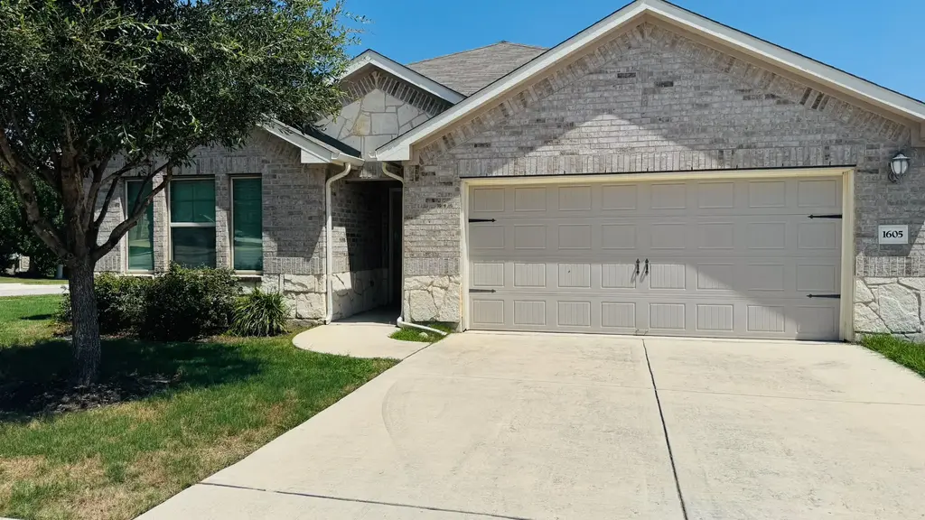 1605 Gerald Lane, Leander