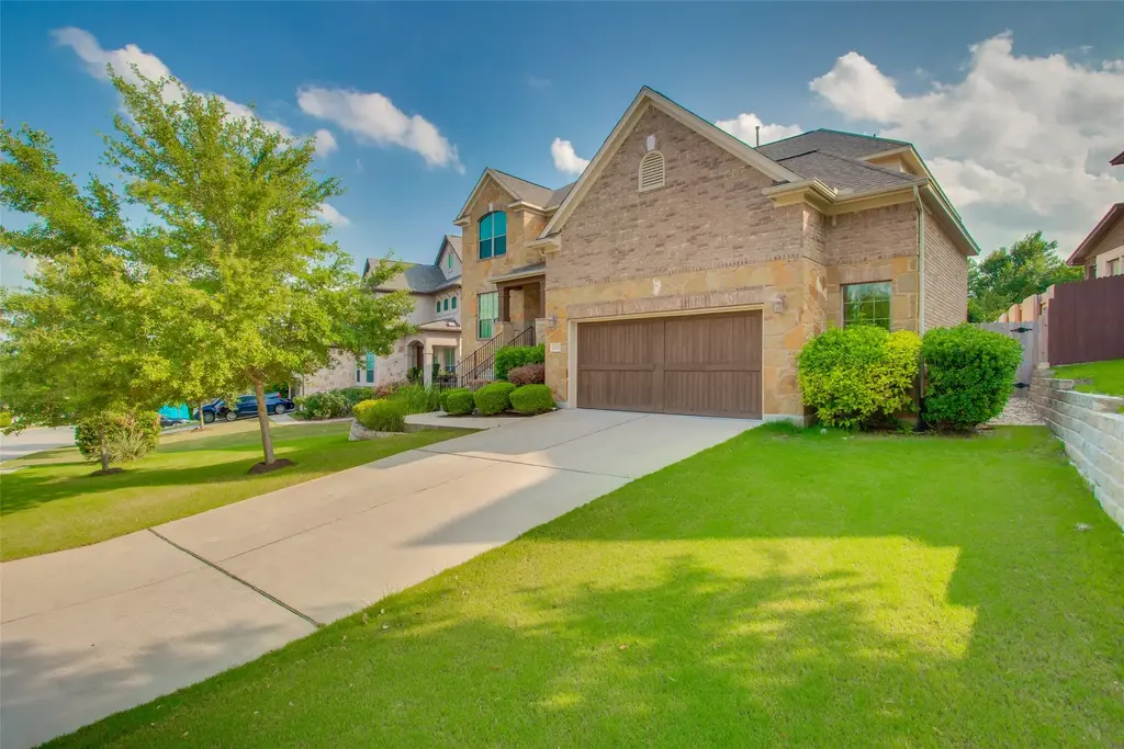 12221 Montclair Bend, Austin