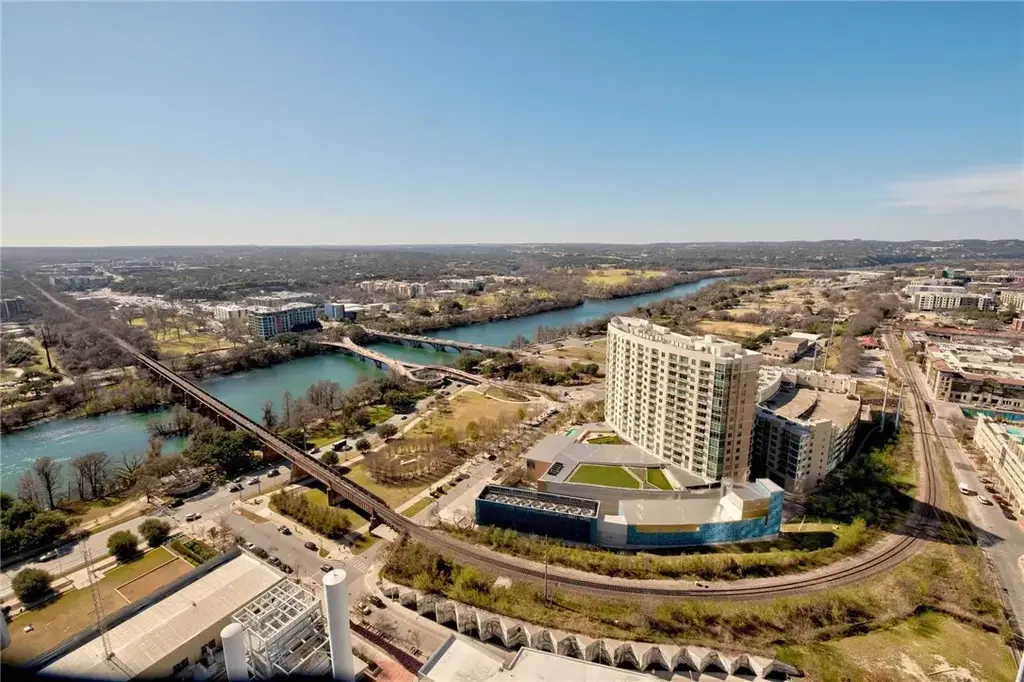 222 West Avenue 3010, Austin