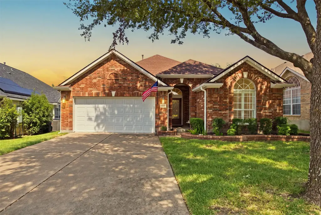 1833 Paradise Ridge Drive, Round Rock