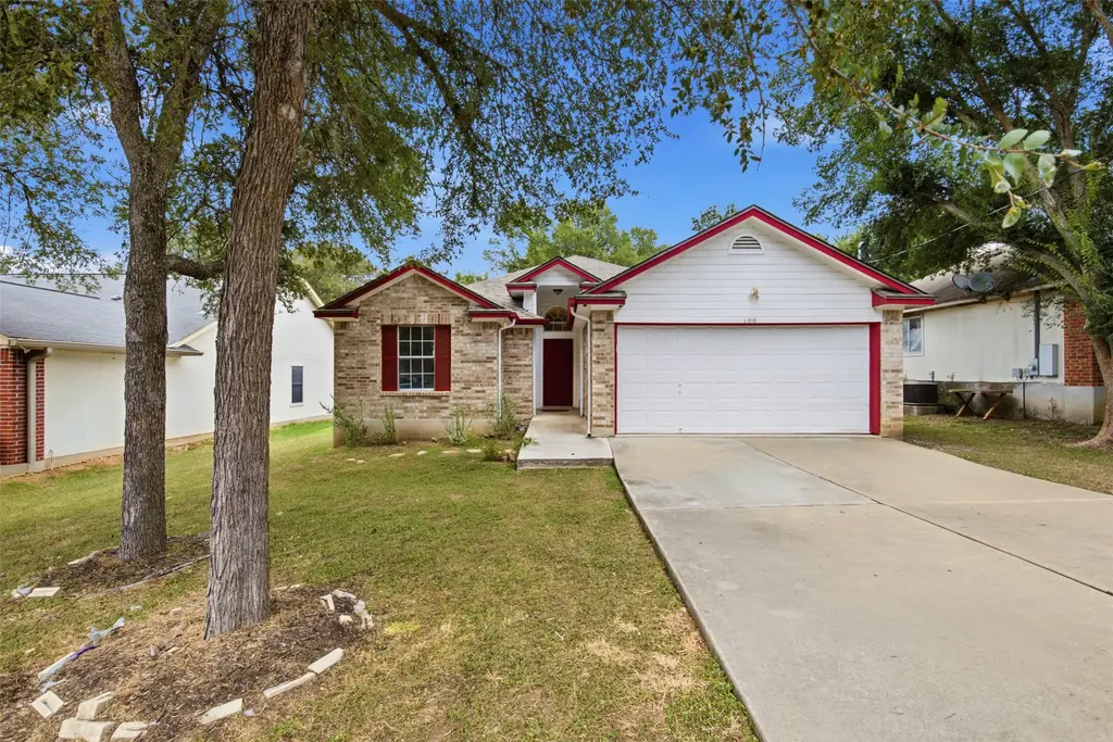 108 Songbird Court, Cedar Creek