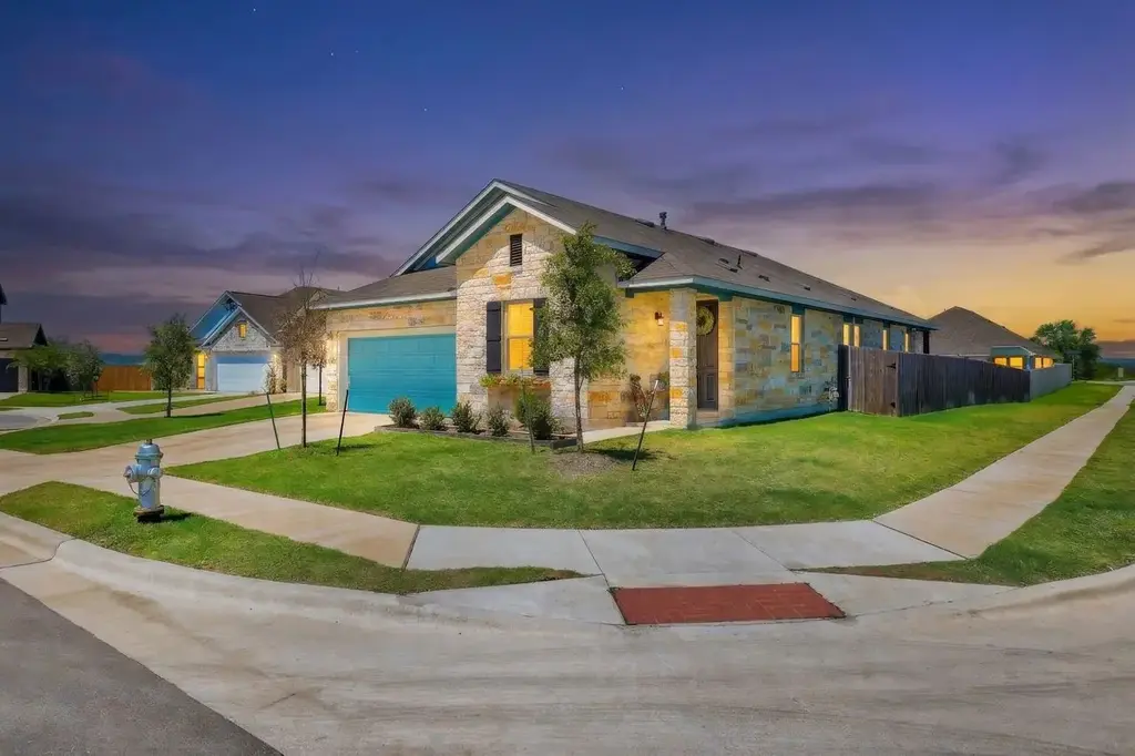 104 Ladolia Lane, San Marcos