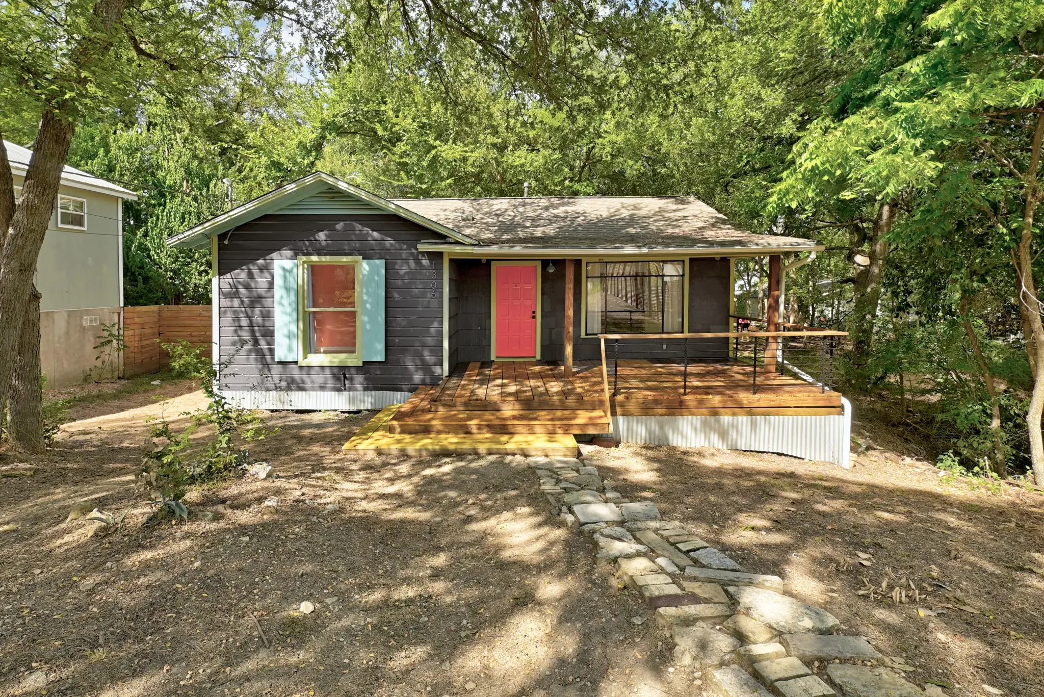 Photo of Listing #5684355