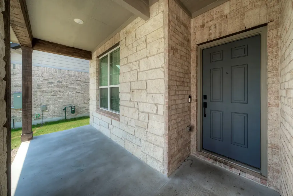 12108 Bacalar Bend, Manor