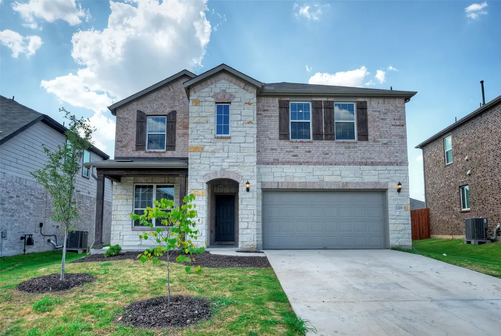 12108 Bacalar Bend, Manor