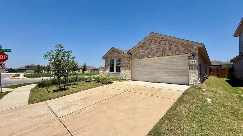 792 Lake Sweetwater Lane, Buda
