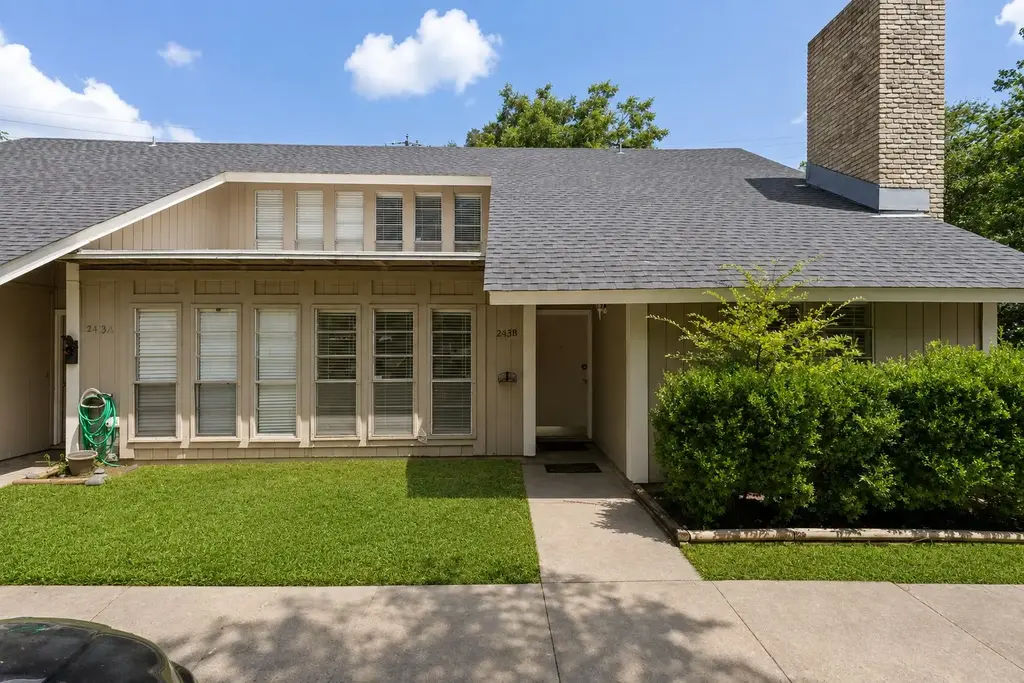 2413 La Casa Drive B, Austin