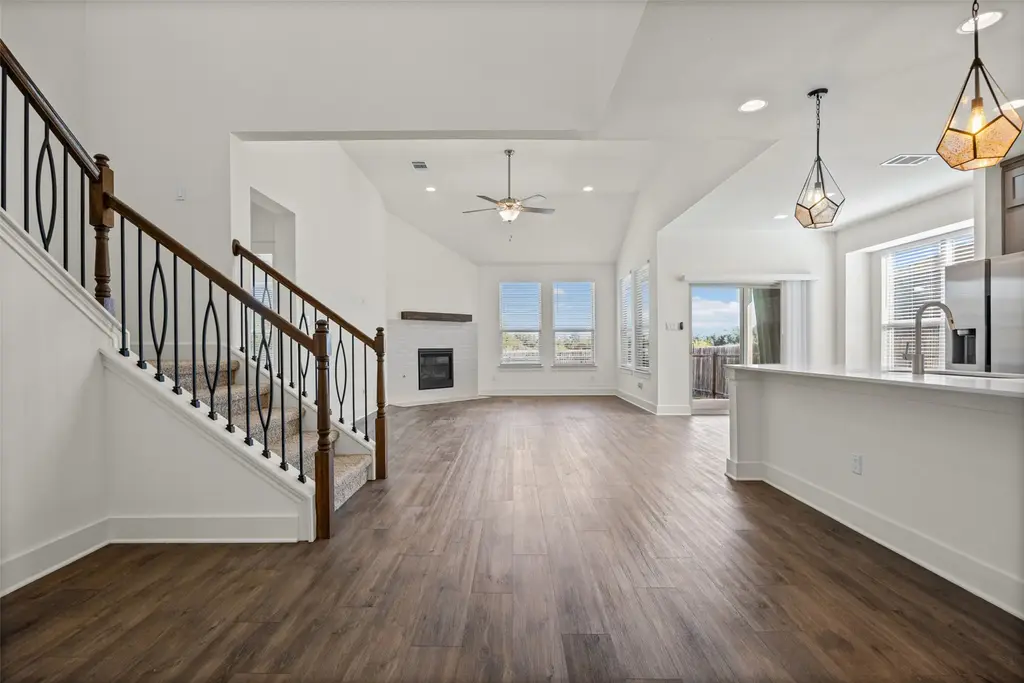 545 Elm Green Street, Hutto