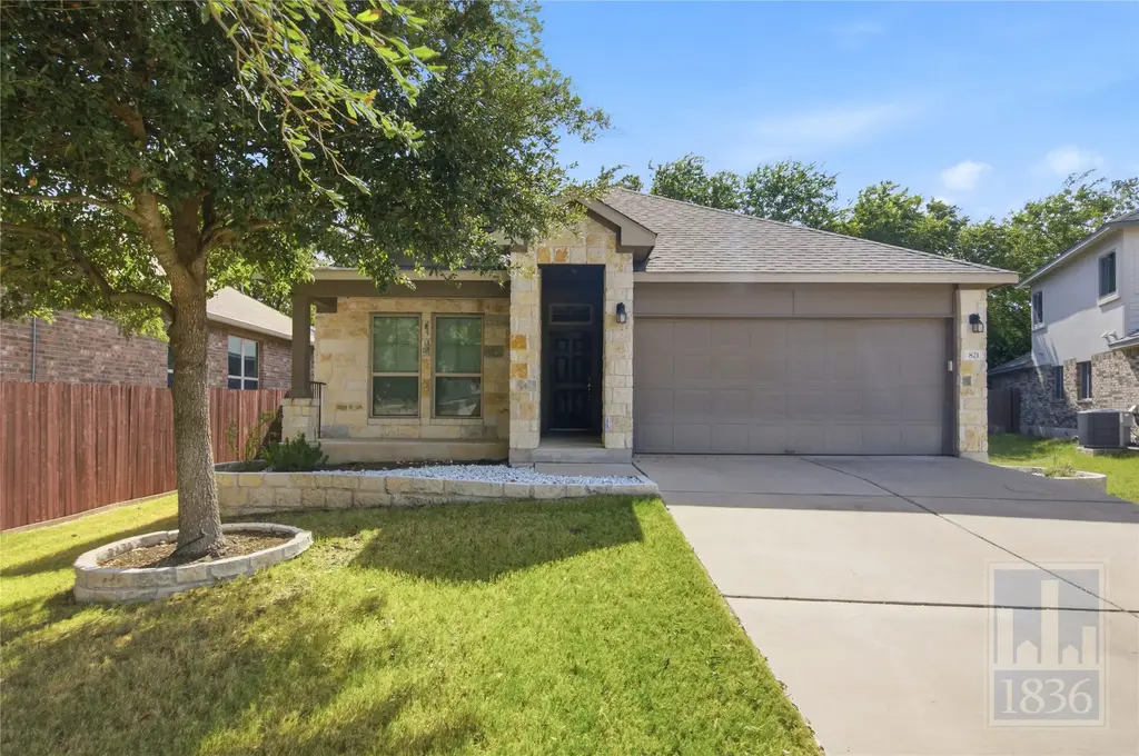 821 Schefer Street, Leander