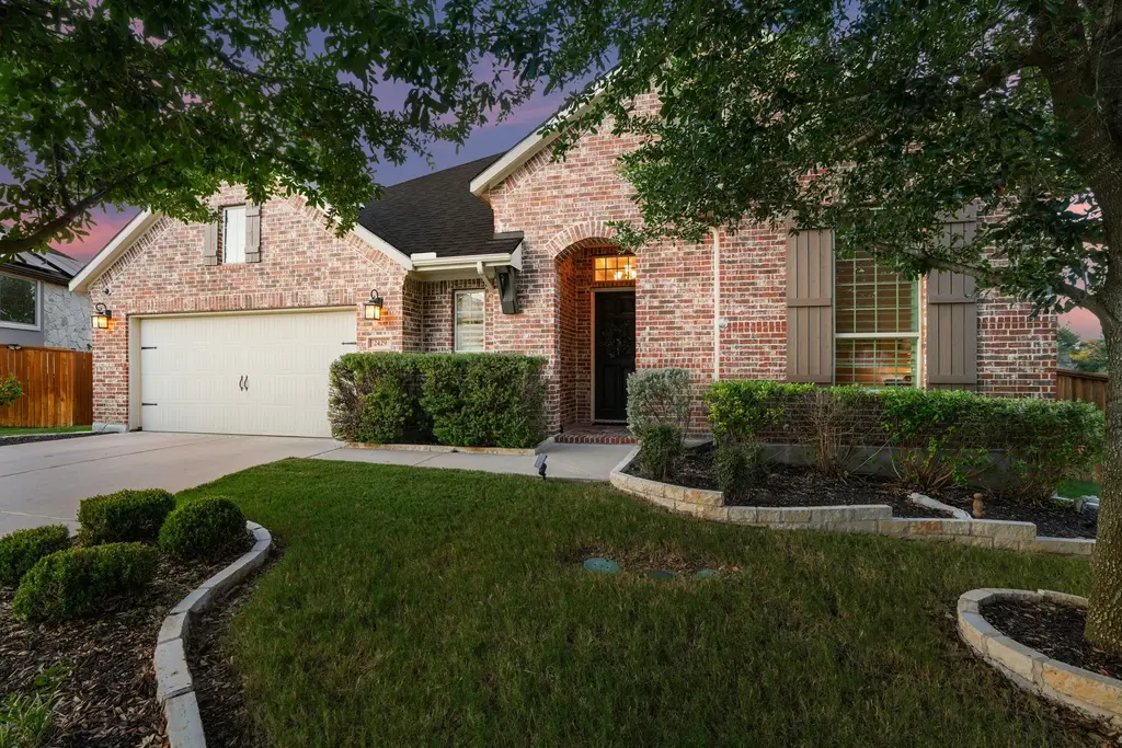 2429 Adriel Cove, Leander