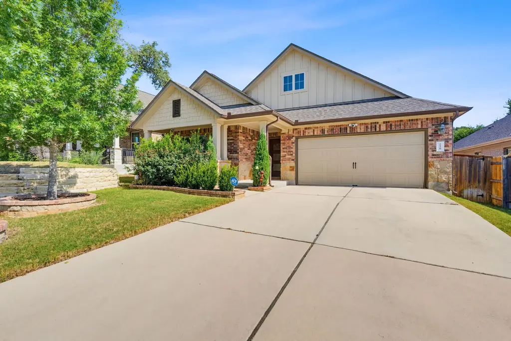 228 Tangled Brush Drive, Manchaca