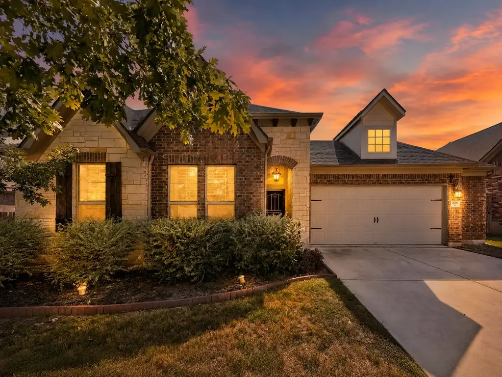 228 Mandana Street, Leander