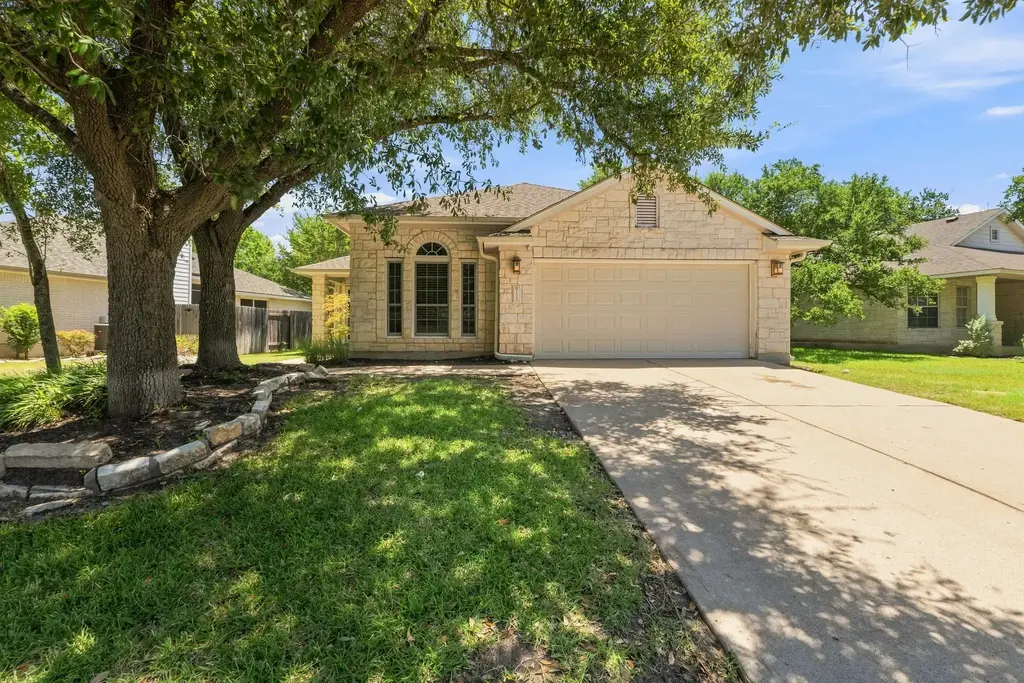 1310 Brighton Bend Lane, Cedar Park