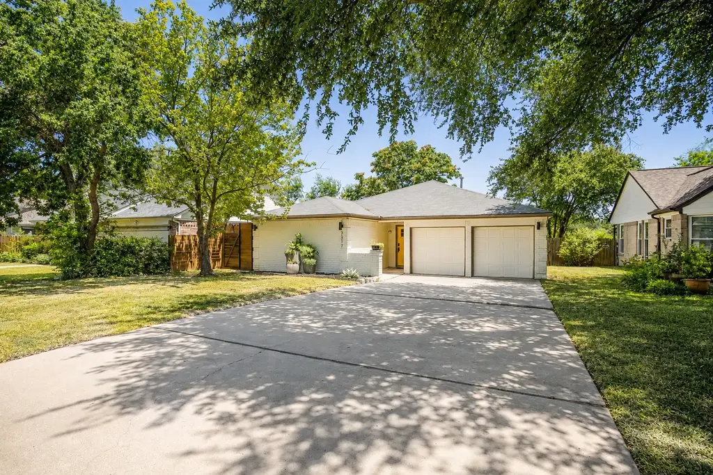 2317 Windsong Trail, Round Rock