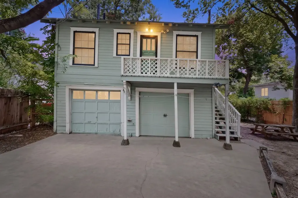 4205 Avenue B Garapt, Austin