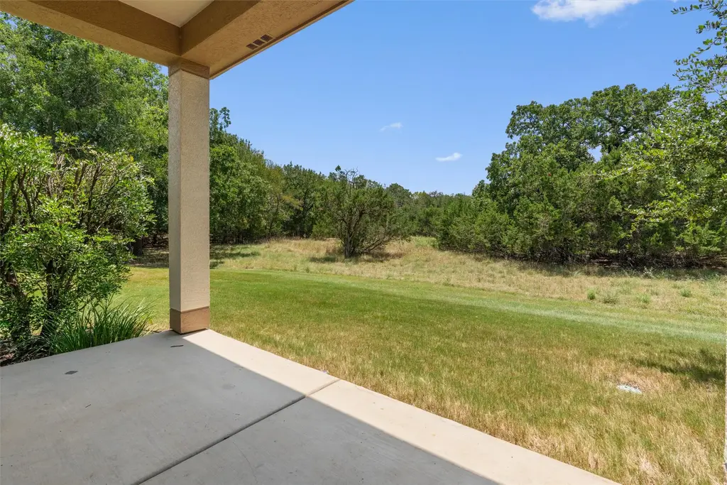 215 Crockett Loop, Georgetown