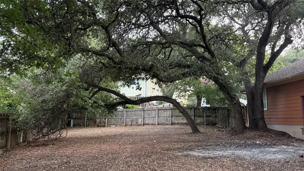 12121 Scribe Drive, Austin