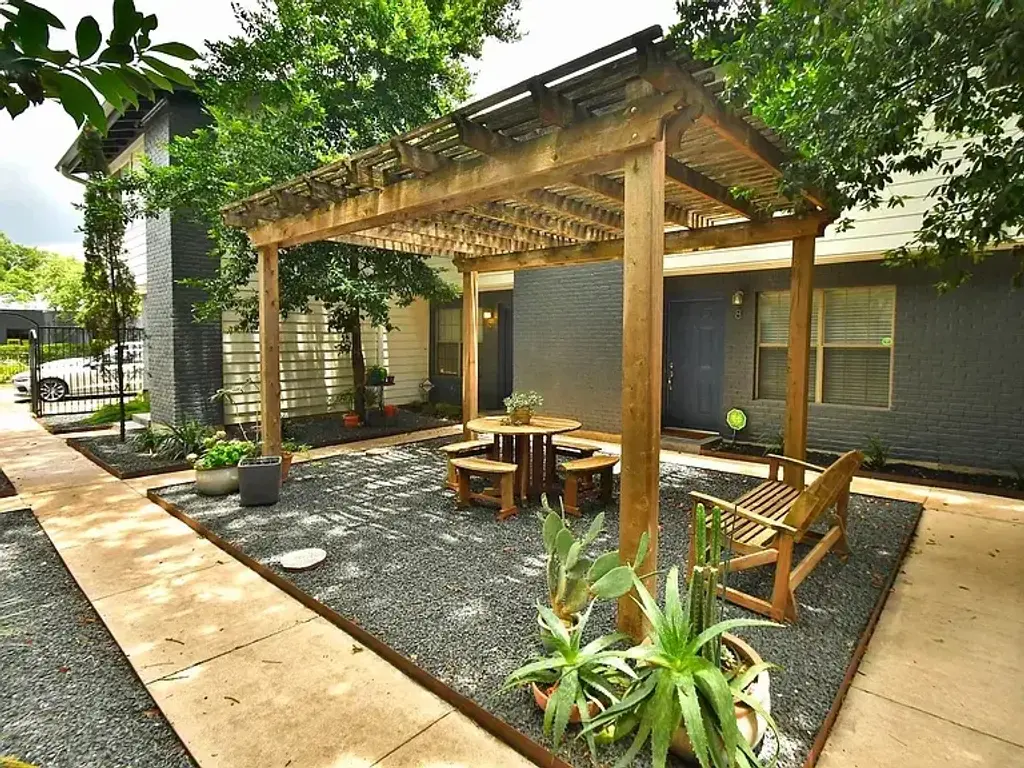 2101 Polaris Avenue 9, Austin
