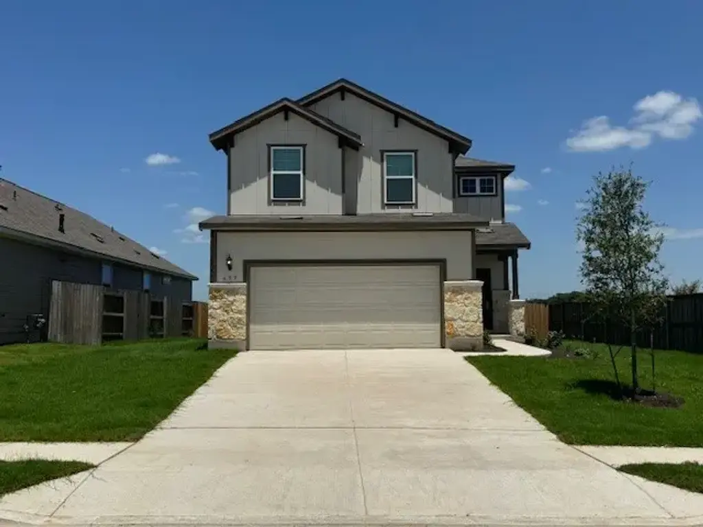 639 Papaya Drive, Buda