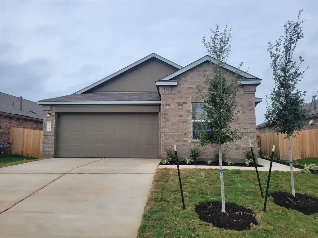 623 Waterway Avenue, Hutto