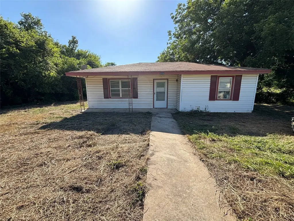 321 N Front Street, Holland