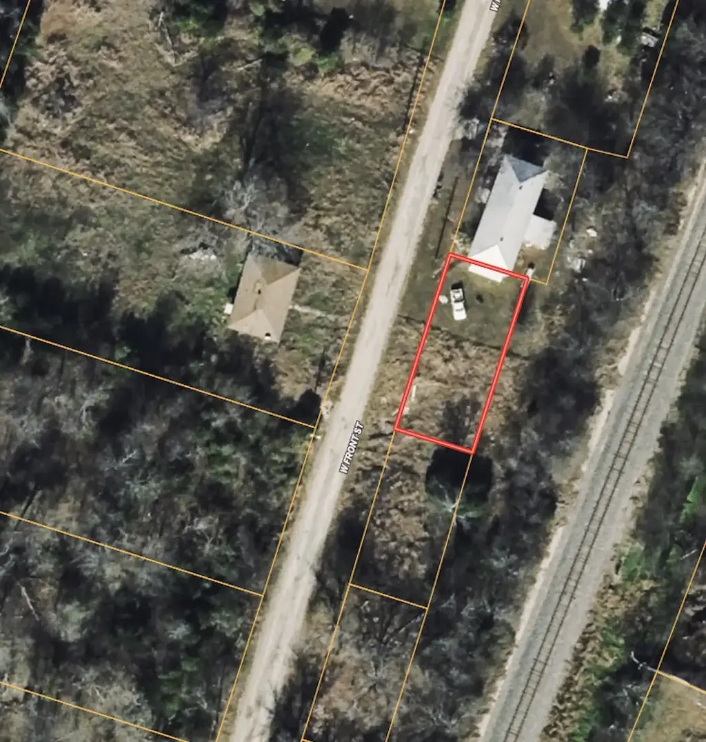 318 N Front Street, Holland