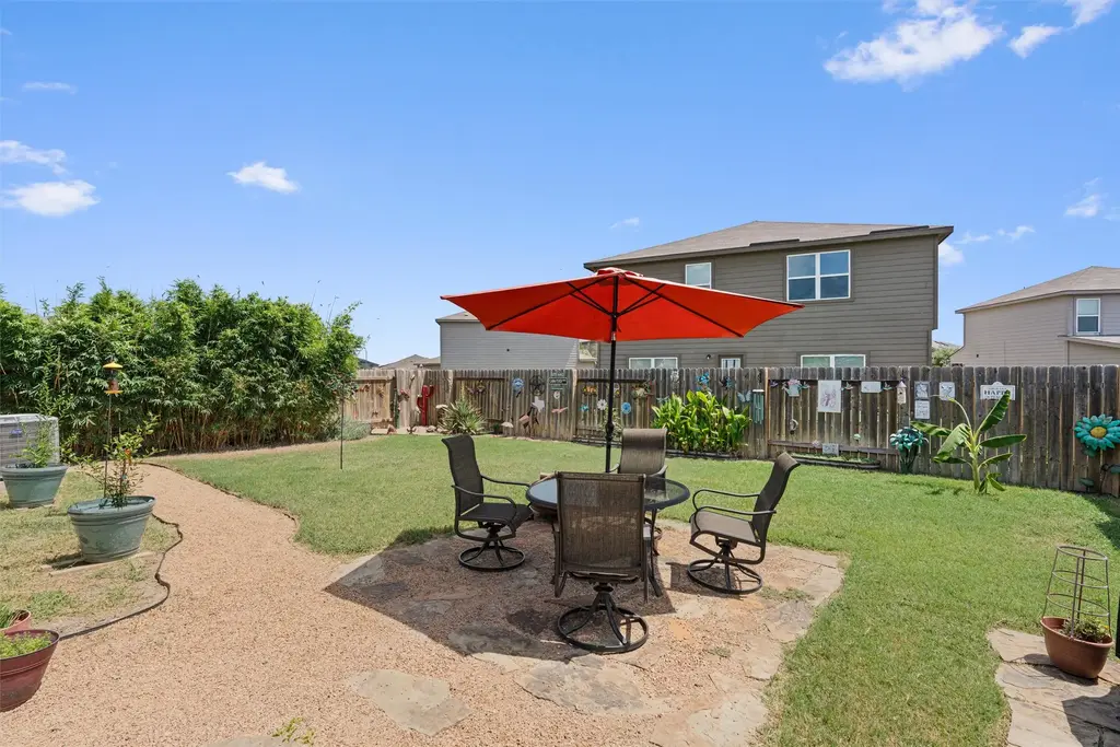 212 Hyacinth Way, Jarrell