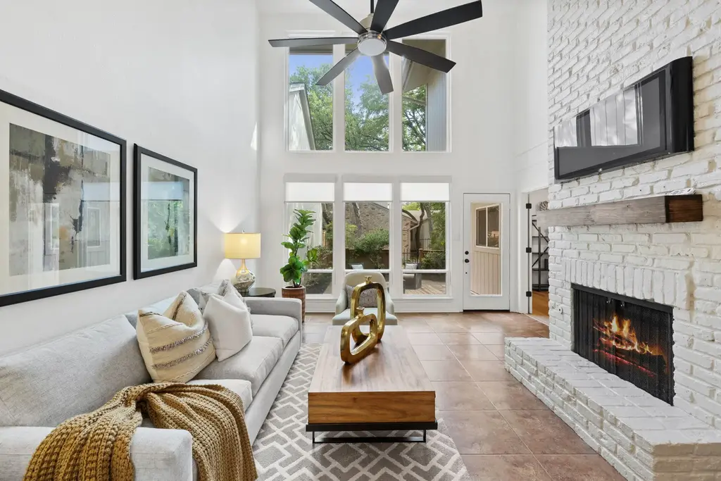 8346 Summerwood Drive, Austin