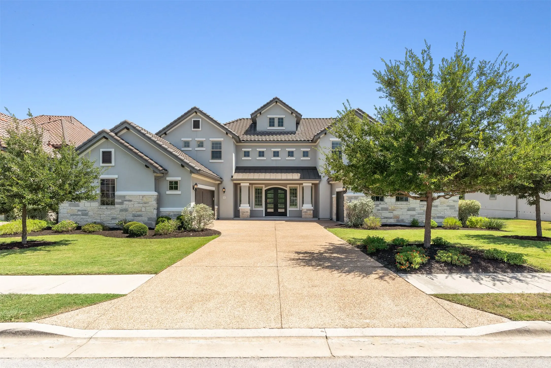 Photo of Listing #2647404