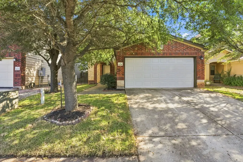 6736 Cornish Hen Lane, Austin