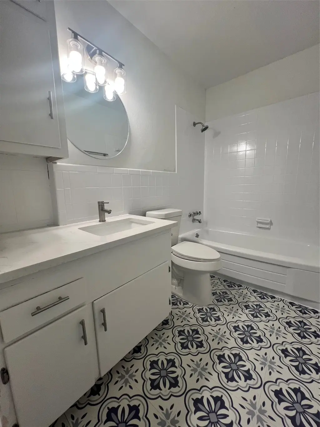 6005 Cameron Road A, Austin