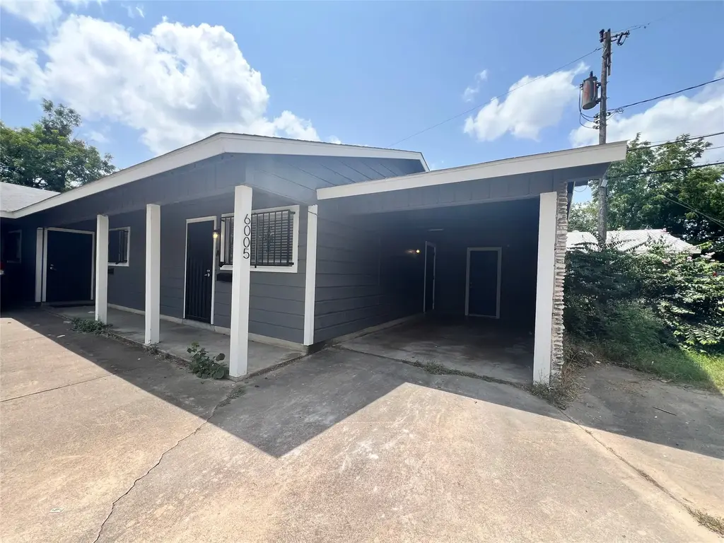 6005 Cameron Road A, Austin