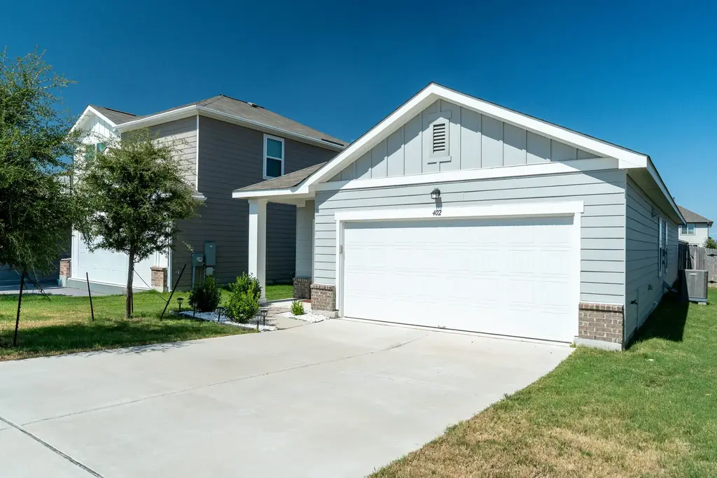 402 Gemsbok Road, Hutto