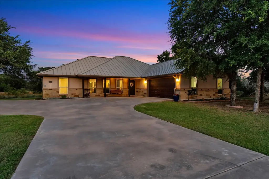 252 Sunday Drive, Burnet