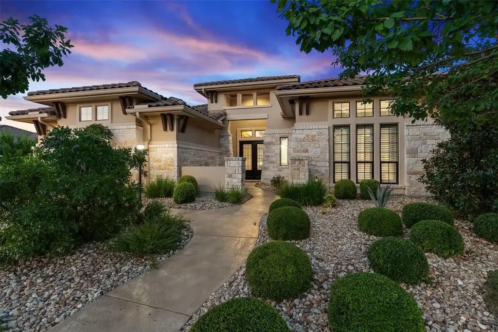 203 Bisset Court, Lakeway