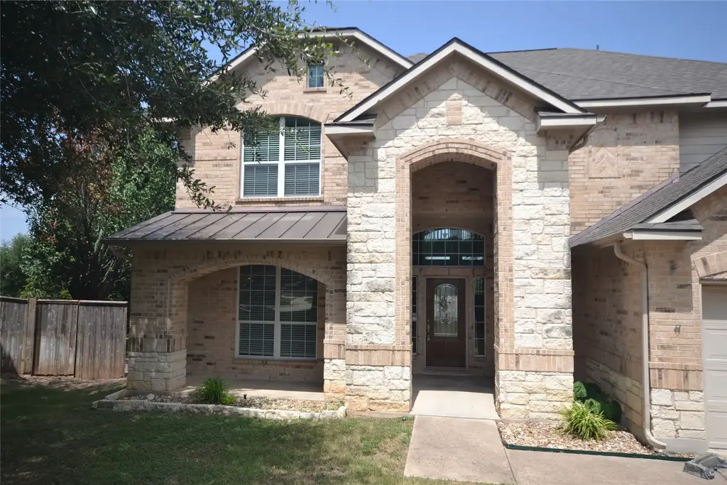 1705 Lions Den, Leander