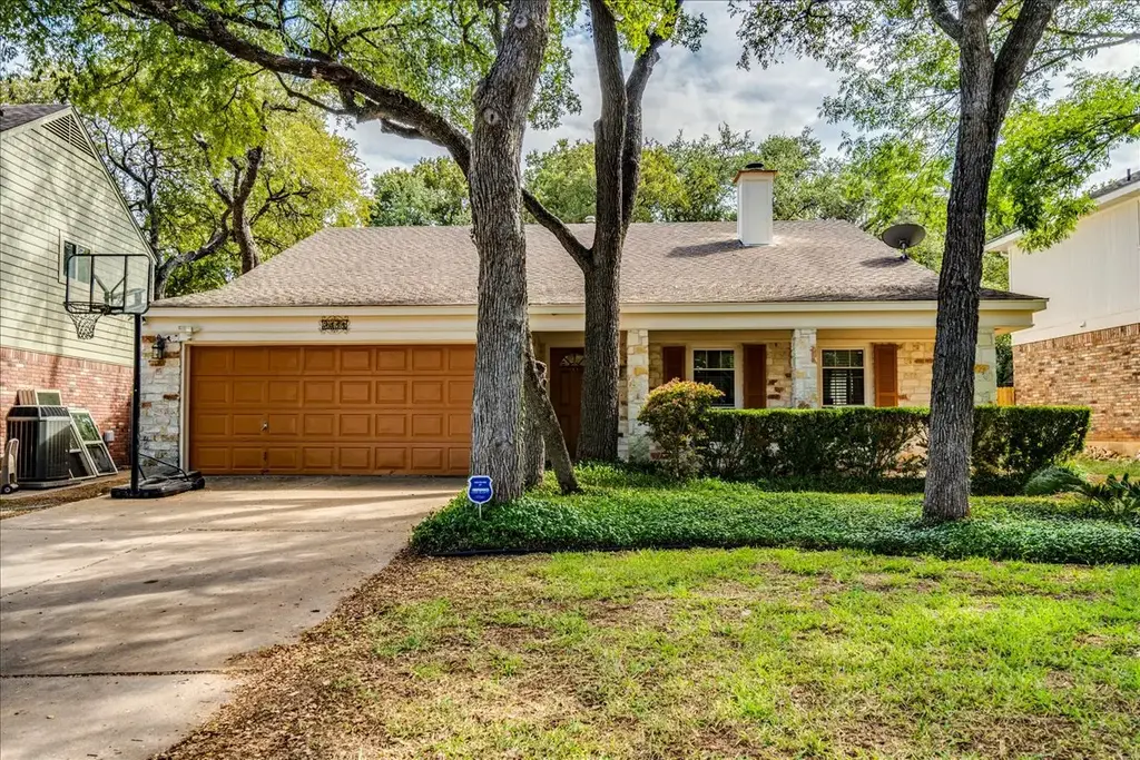 3111 Festus Drive, Austin