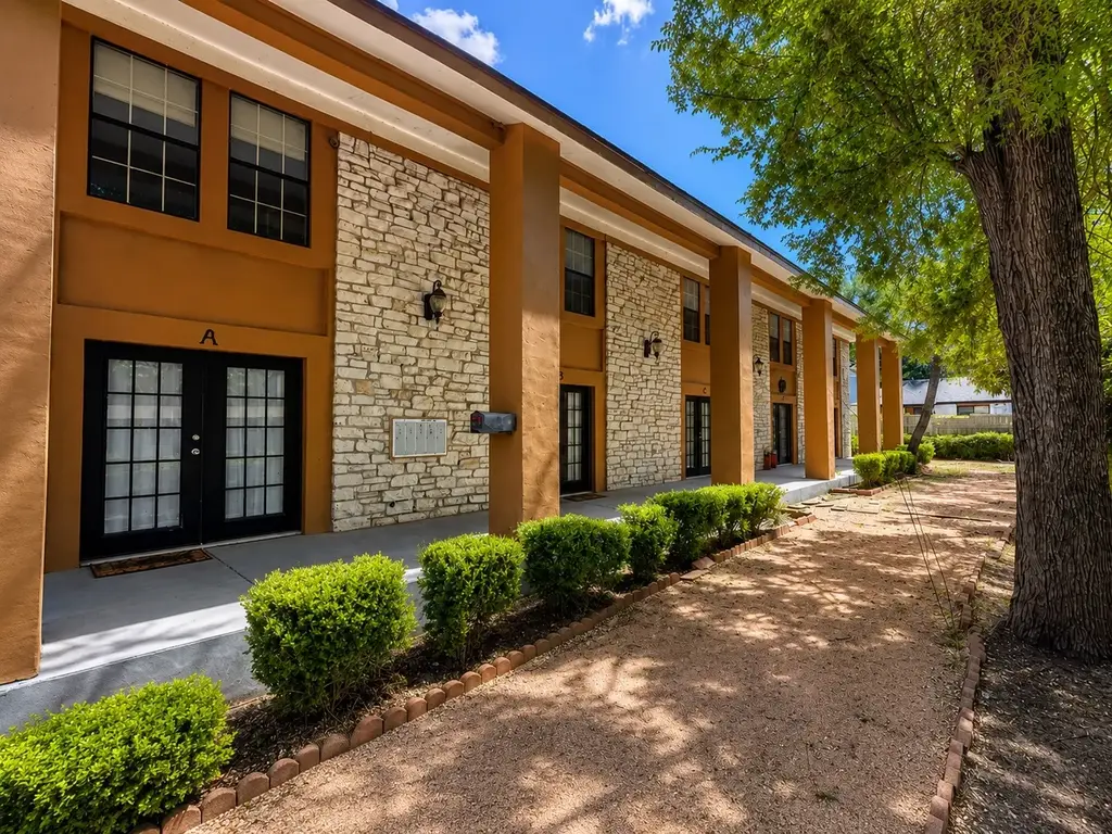1911 Lightsey Road A B C D E, Austin