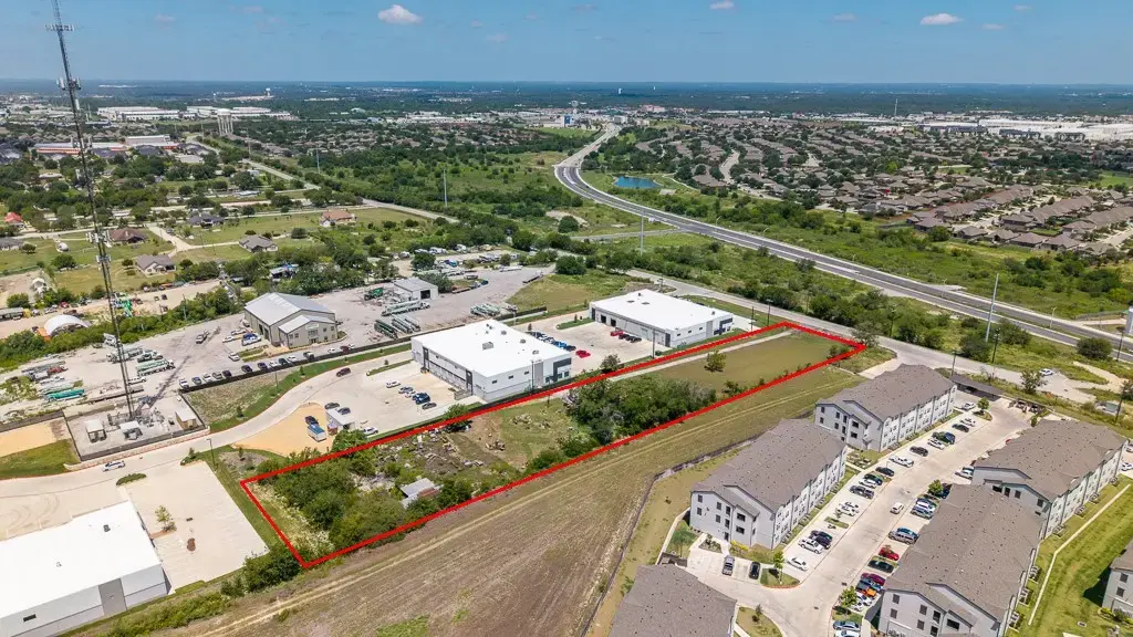 5090 Fm 2001 Highway, Buda