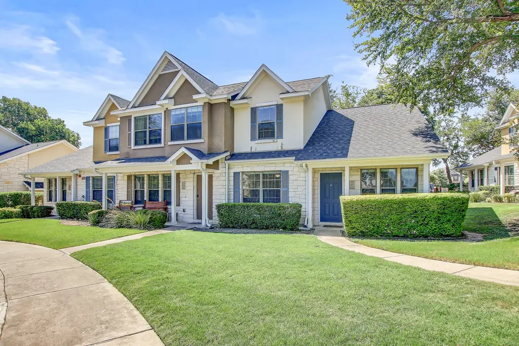 401 Buttercup Creek Boulevard 303, Cedar Park