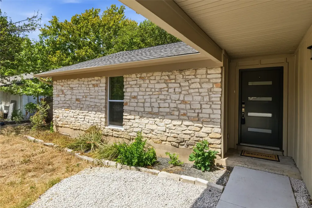 9304 Hunters Trace, Austin