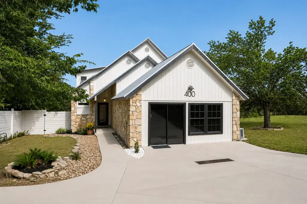 400 N Laurelwood Drive, Austin