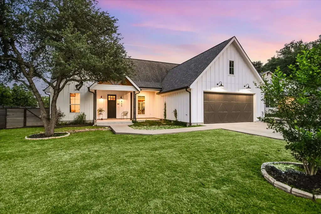 411 Whitetail Drive, Manchaca