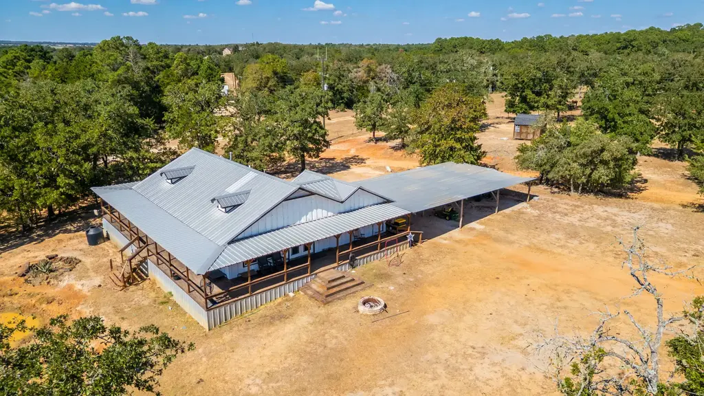 274 Old Potato Road, Paige