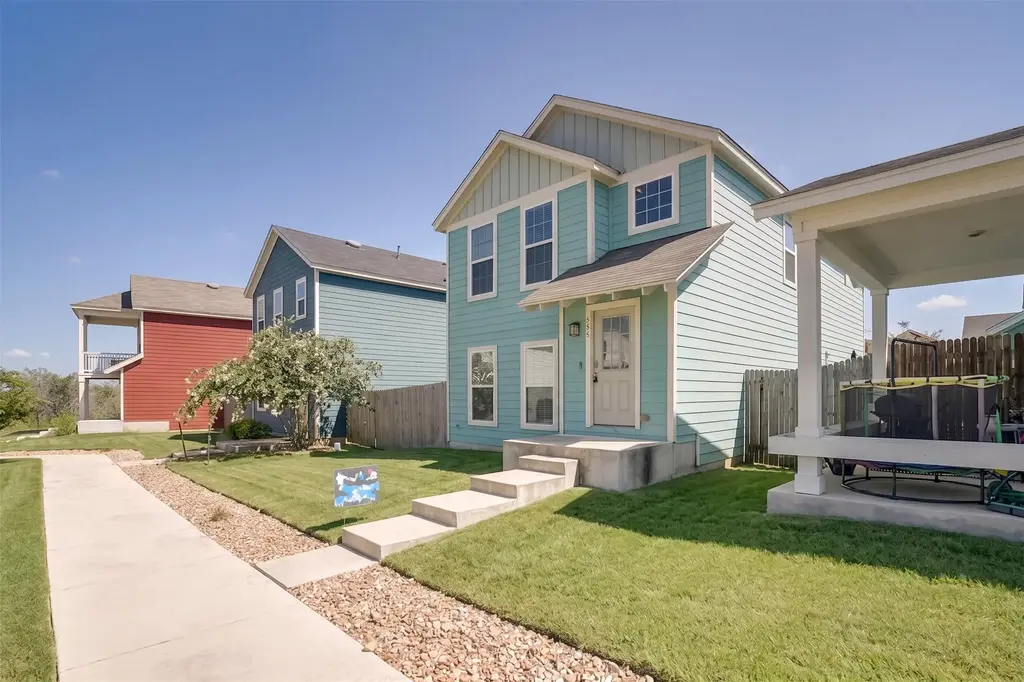 576 Ferrule Drive, Kyle