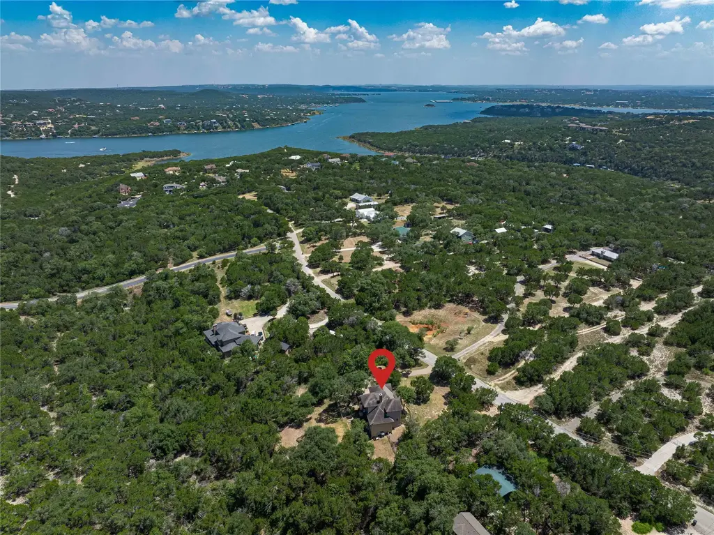 18202 W Reed Parks Road, Jonestown