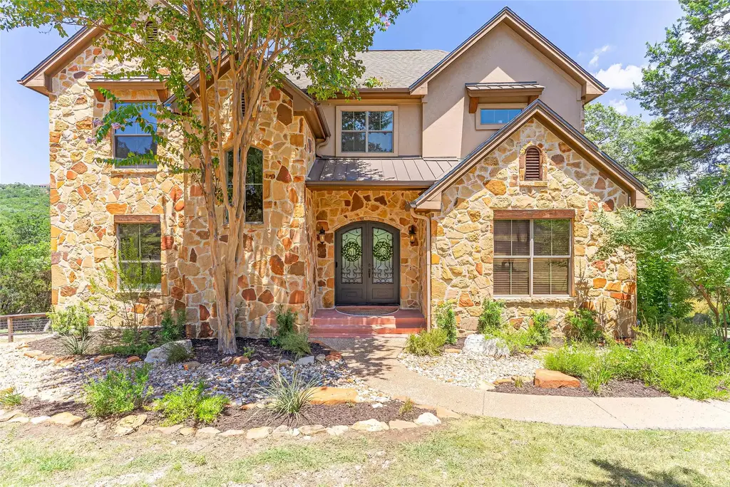 18202 W Reed Parks Road, Jonestown