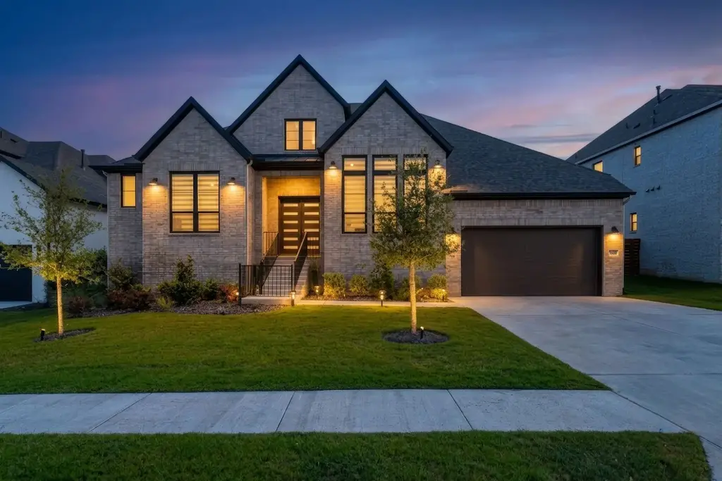 7521 Becasseau Drive, Austin