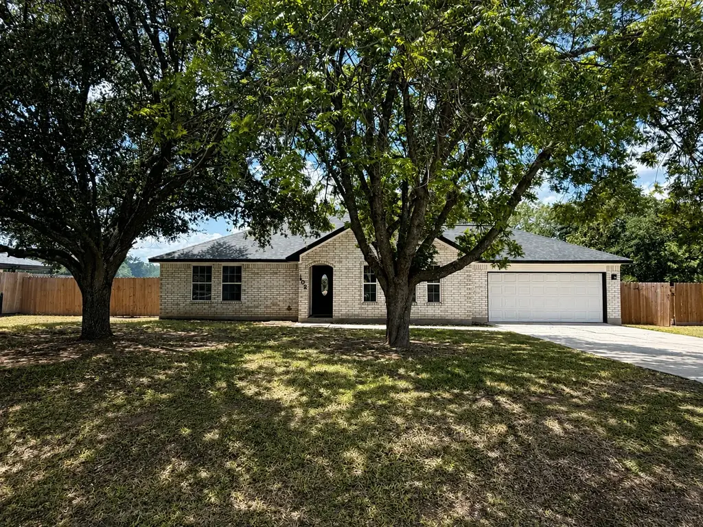 102 Sequoyah Street, Buda