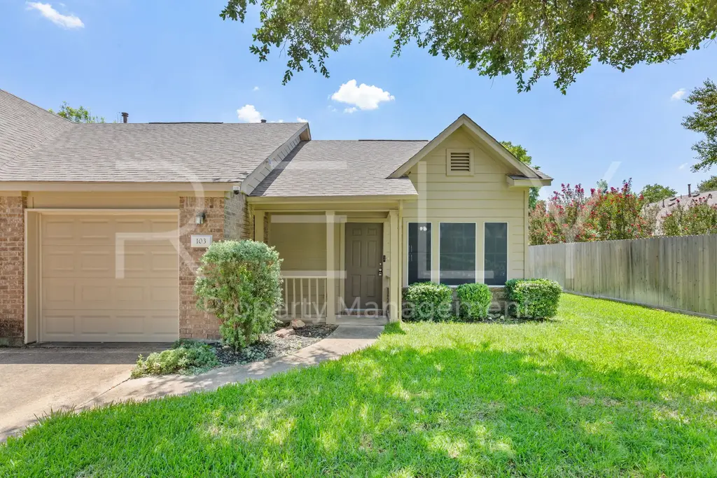 103 Prairie Springs Loop, Georgetown